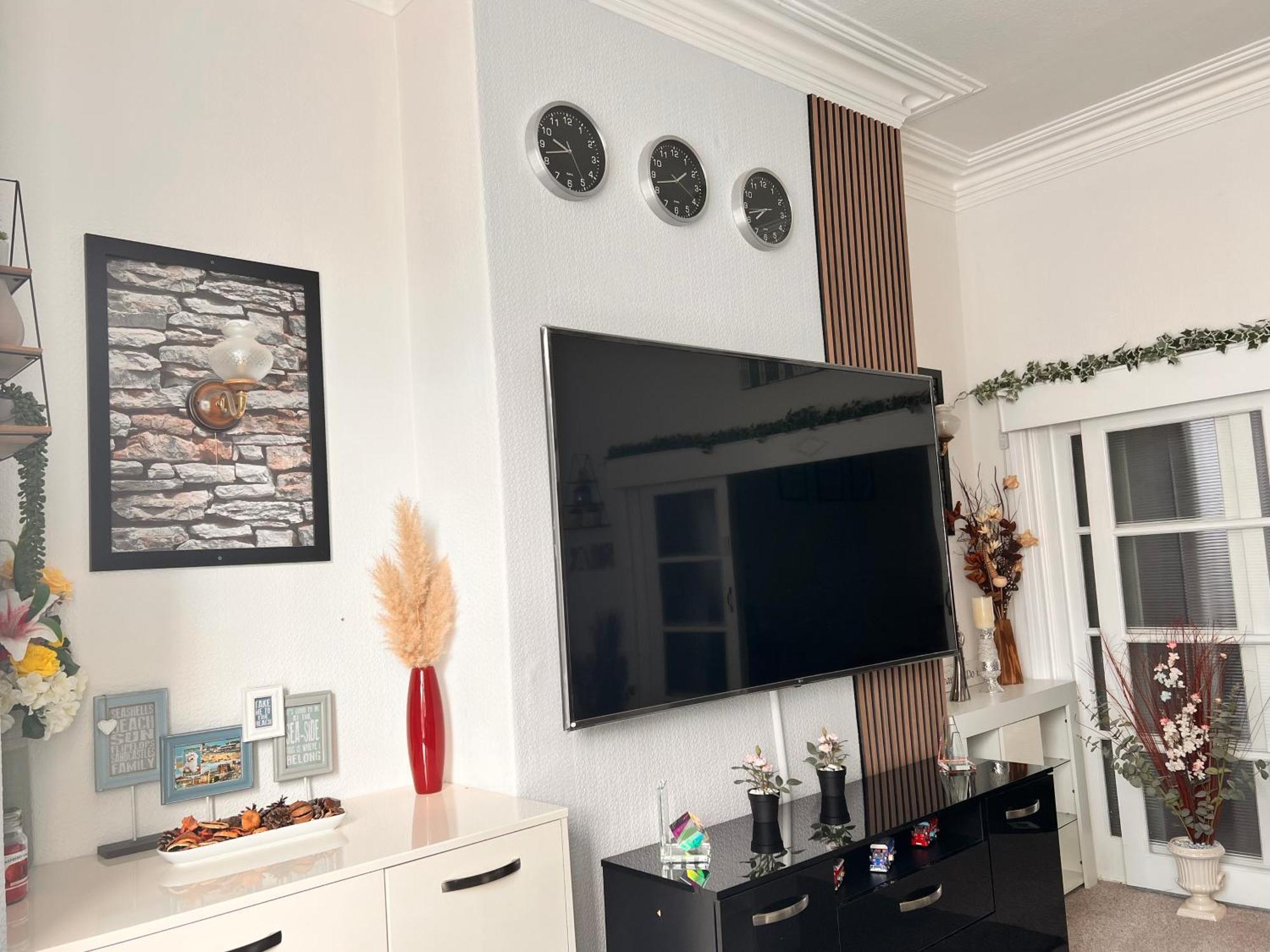 Victoria House - Self Catering Quiet Guesthouse - Adult Singles And Couples Only Blackpool Zewnętrze zdjęcie